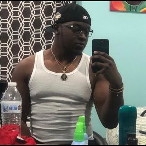 Meet your Posher, Devon